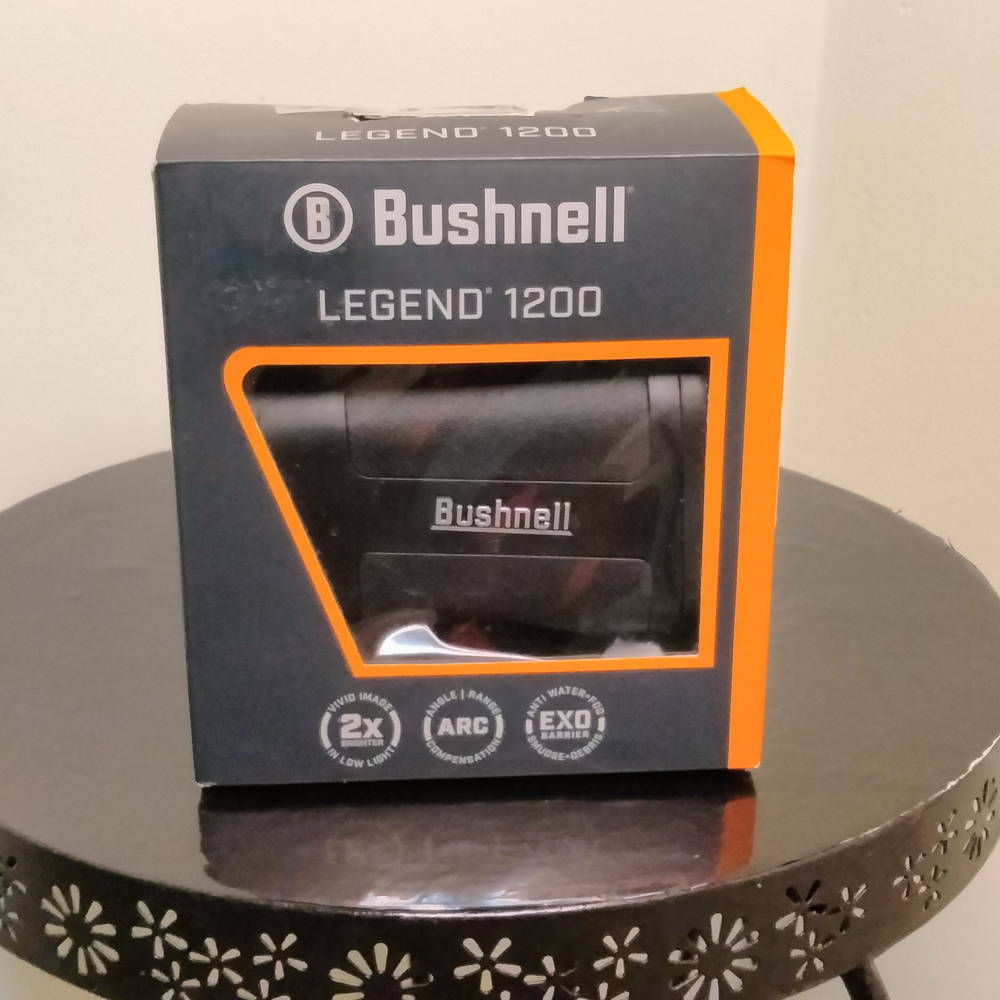 Bushnell Legend 1200 Black Rangefinder